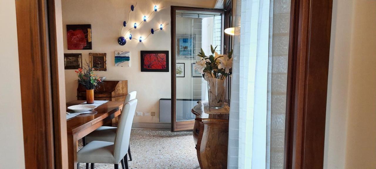 Padovaresidence Apartments - Vista Piazza Delle Erbe E Palazzo Della Ragione Buitenkant foto