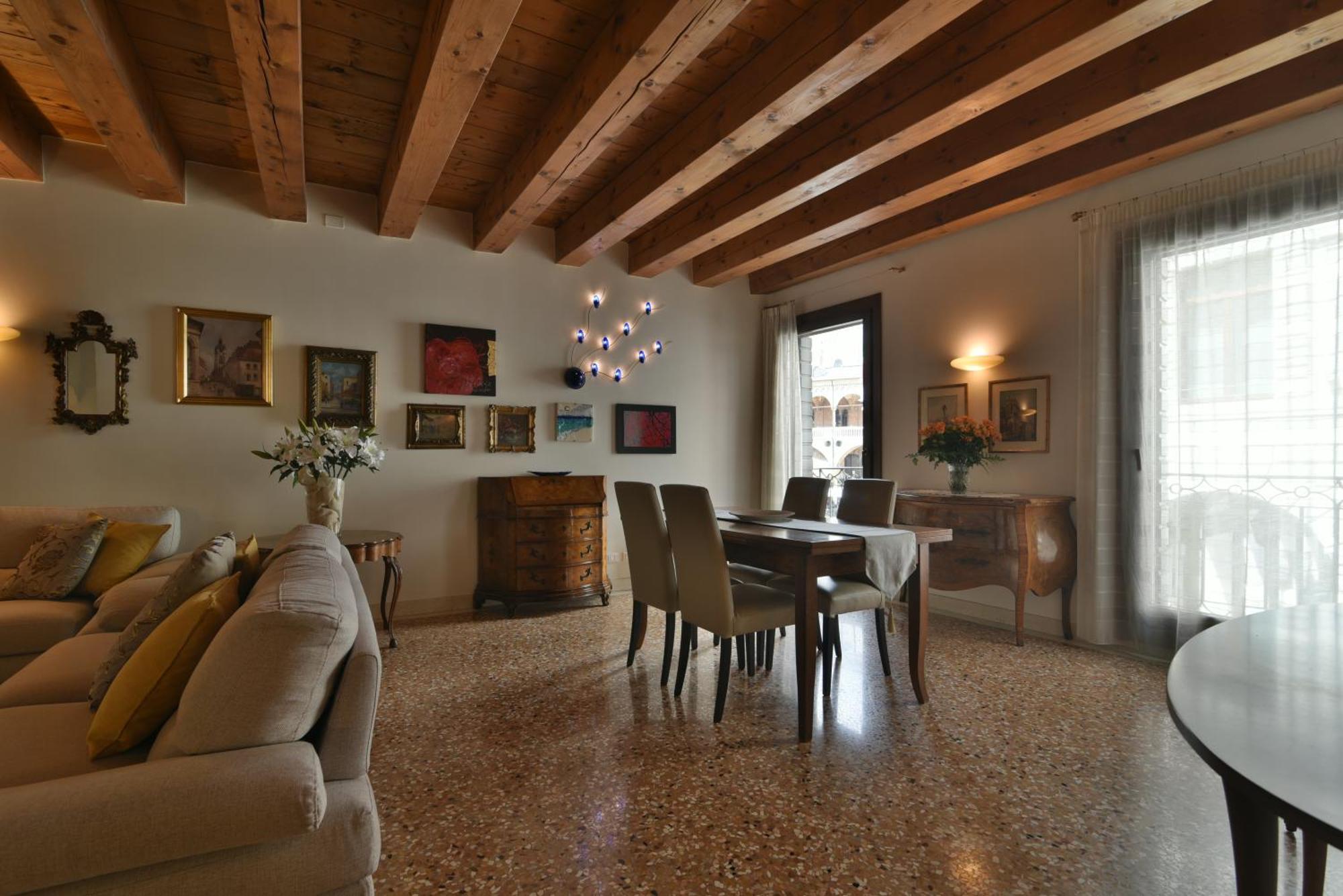 Padovaresidence Apartments - Vista Piazza Delle Erbe E Palazzo Della Ragione Buitenkant foto